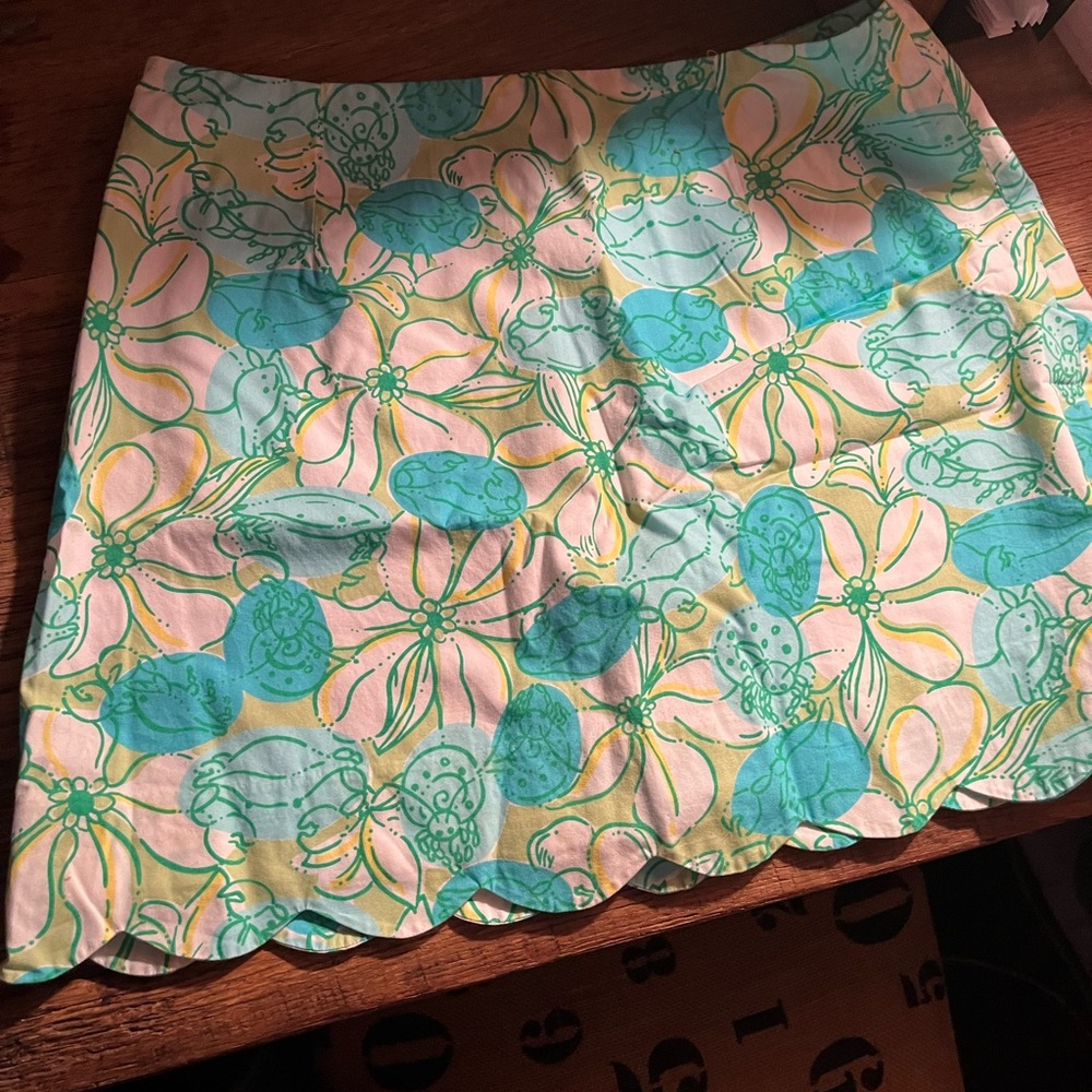 EUC Lily Pulitzer Scalloped Miniskirt